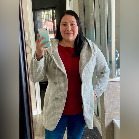 Beautiful Jessica Simpson Coat - Picture 7 of 8